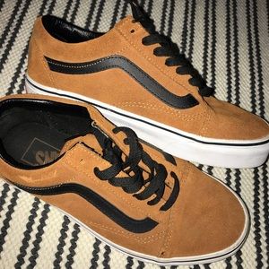 Vans!!